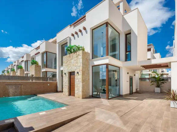 3-bedroom Villa In Ciudad Quesada, Spain (109 M²)
