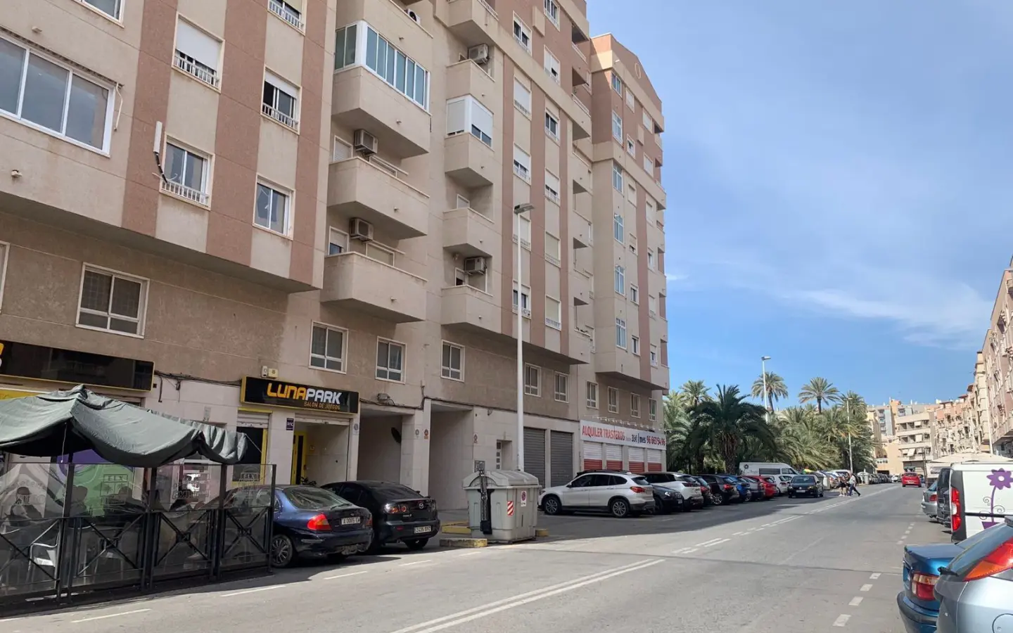 Garage In Elche, Spain (18 M²)