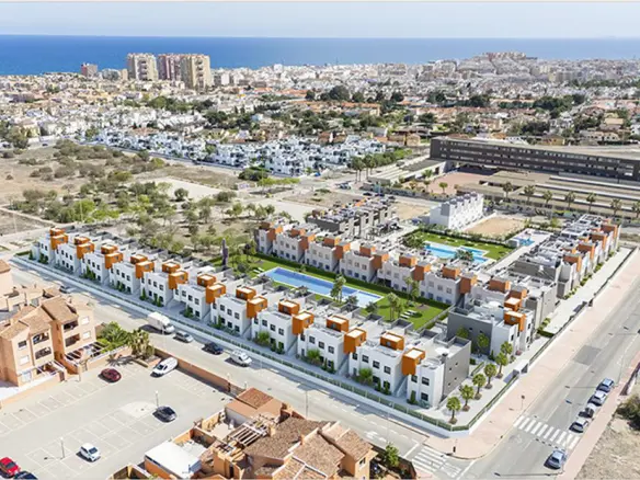 2-bedroom Penthouse In Torrevieja, Spain (130 M²)