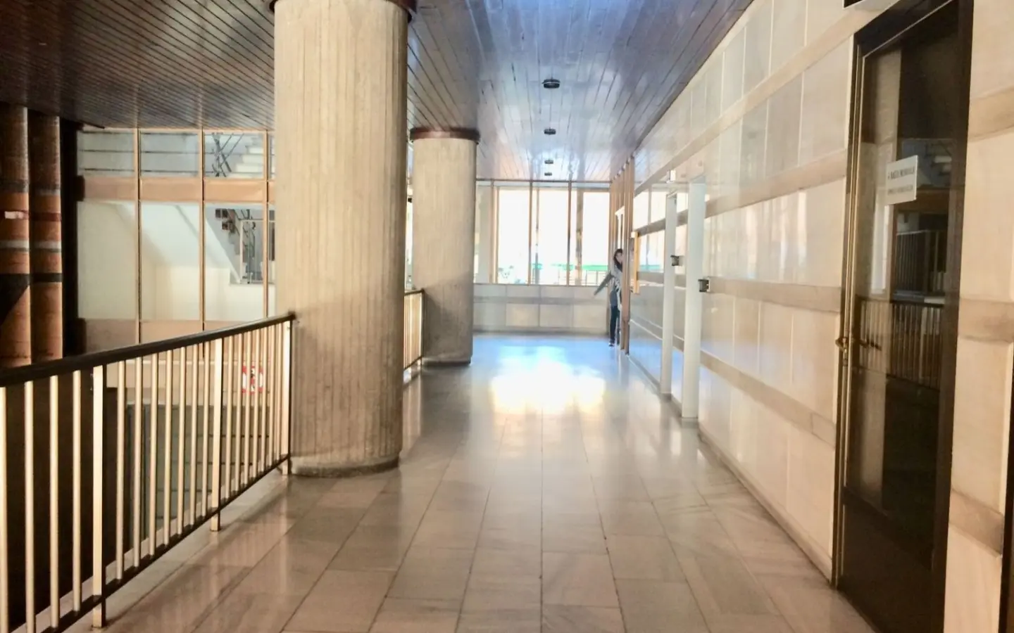1-bedroom Office In Elche, Spain (40 M²)