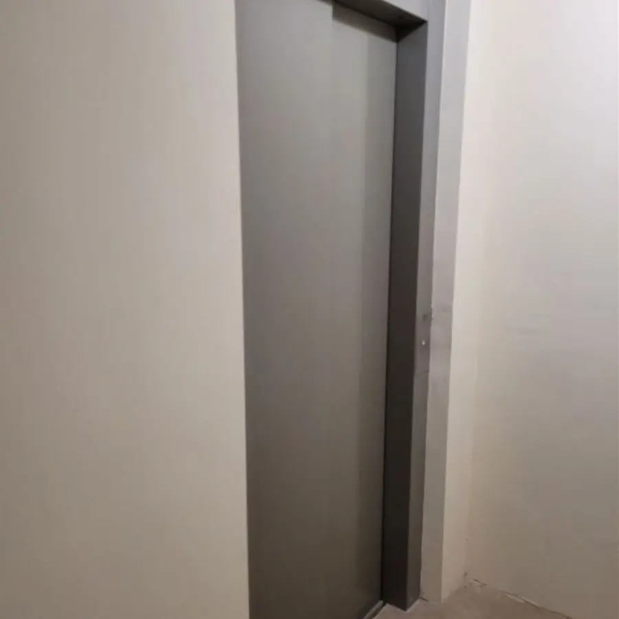 Garage In Alicante, Spain (22 M²)