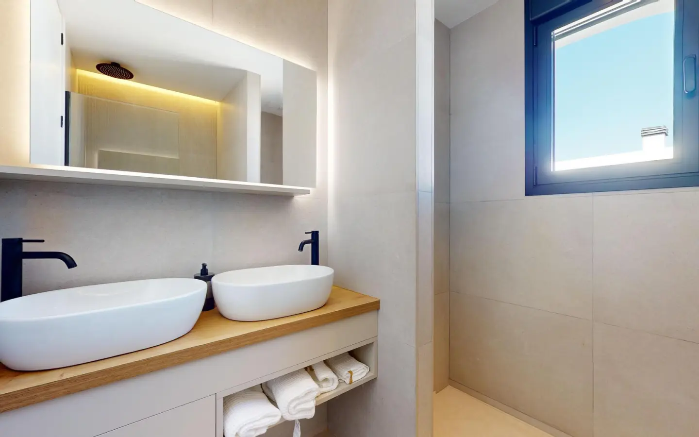 3-bedroom Villa In Polop, Spain (293 M²)