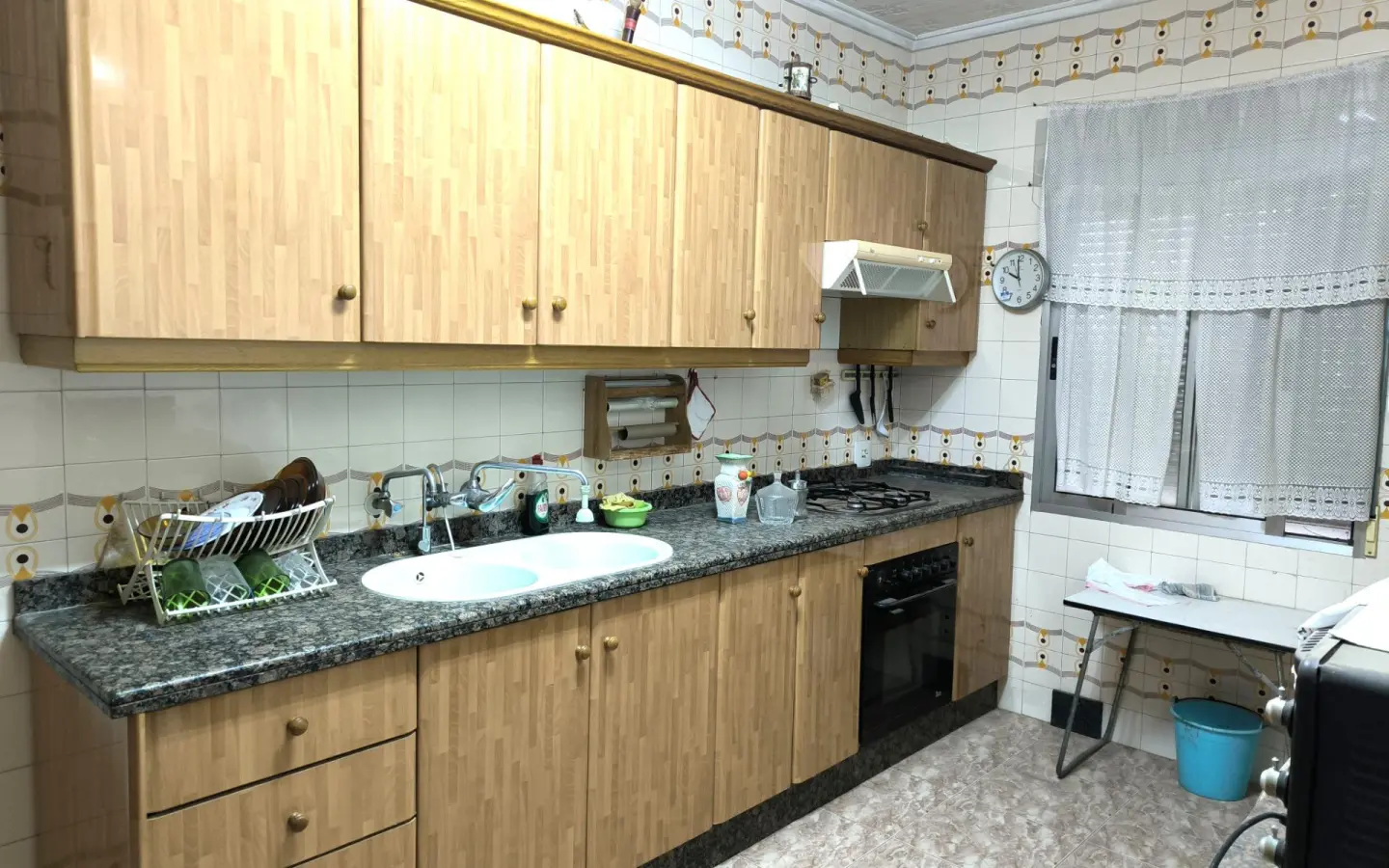 5-bedroom Village House In Algueña, Spain (153 M²)