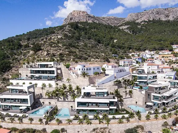 4-bedroom Villa In Calpe, Spain (410 M²)
