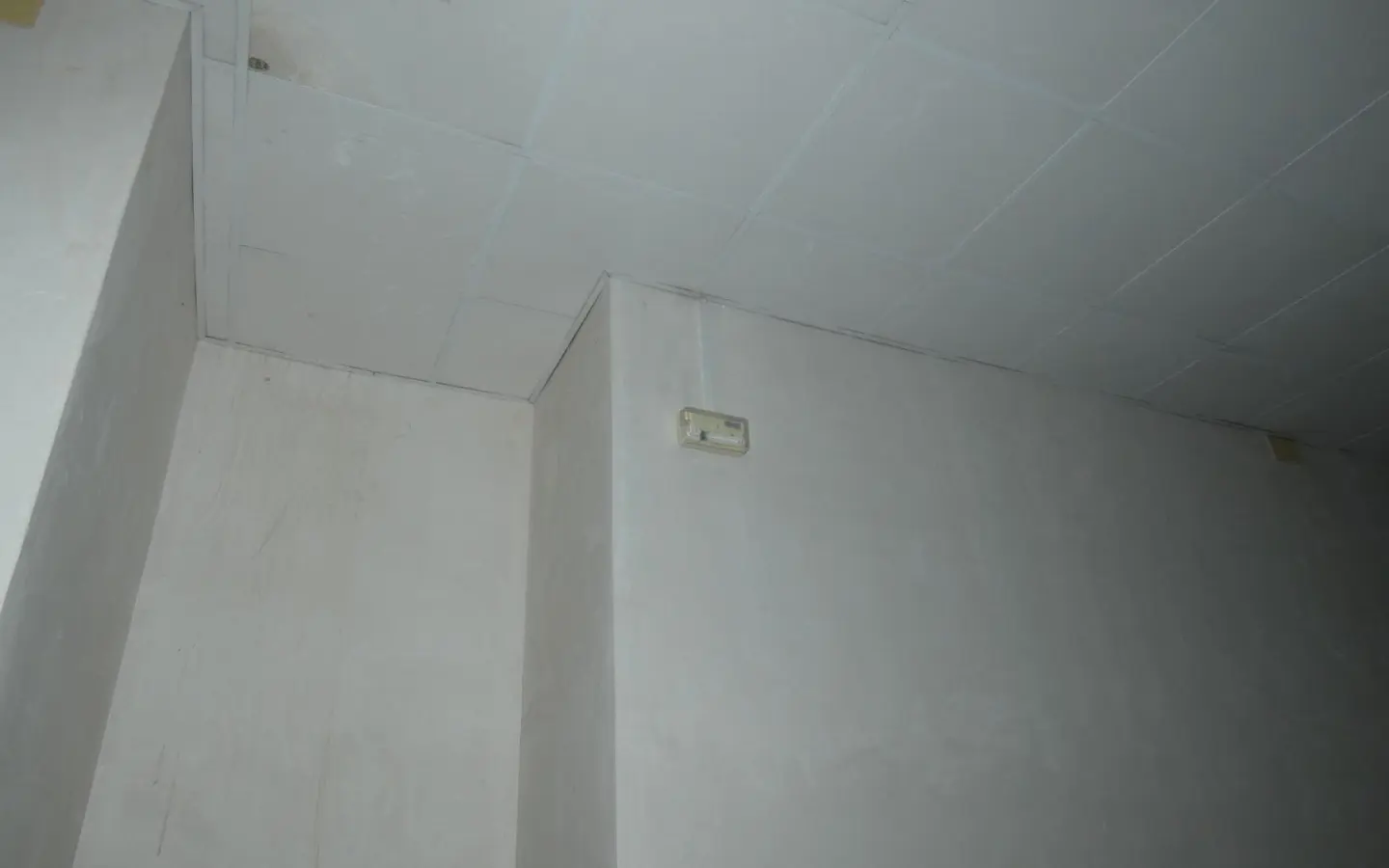 Commercial Unit In Elche, Spain (95 M²)