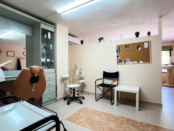 Office In Elche, Spain (106 M²)