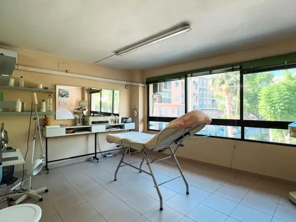 Office In Elche, Spain (106 M²)