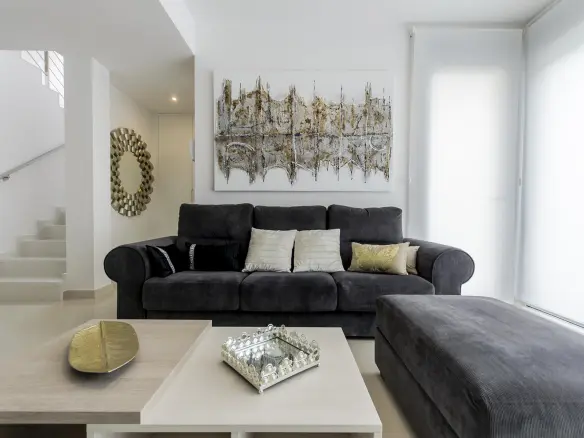3-bedroom Villa In San Miguel De Salinas, Spain (144 M²)
