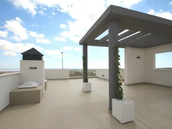 3-bedroom Villa In San Miguel De Salinas, Spain (144 M²)