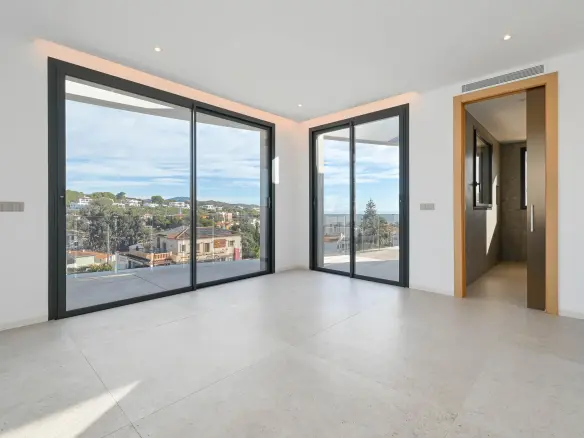 4-bedroom Villa In Benissa, Spain (621 M²)