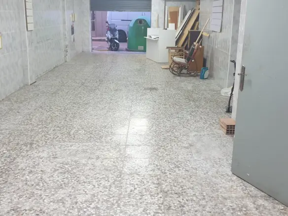 Commercial Unit In Elche, Spain (100 M²)