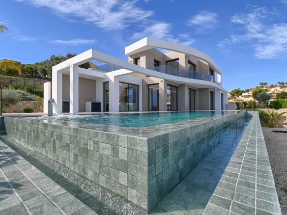 4-bedroom Villa In Benissa, Spain (621 M²)