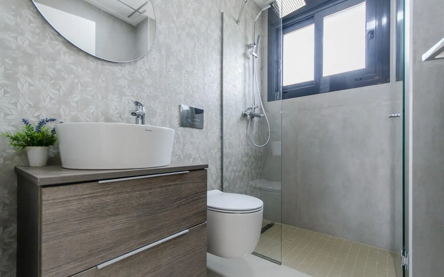 3-bedroom Villa In San Miguel De Salinas, Spain (144 M²)