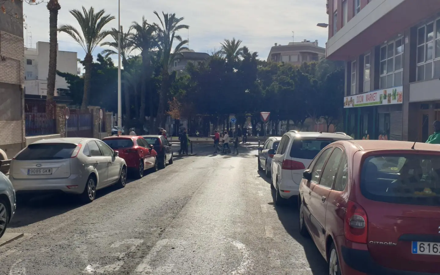 Commercial Unit In Elche, Spain (100 M²)