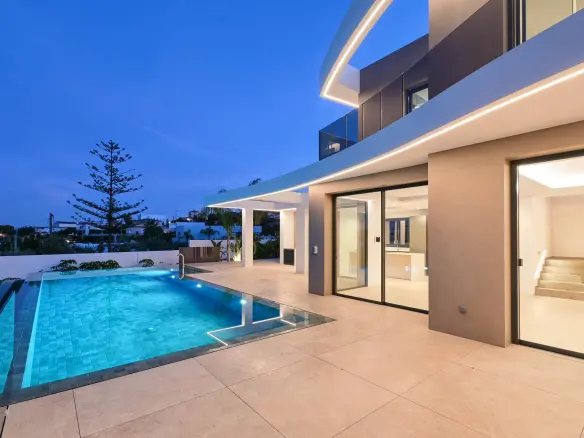 4-bedroom Villa In Benissa, Spain (621 M²)
