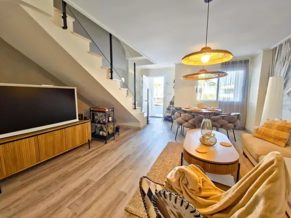 3-bedroom Terraced House In Torrevieja, Spain (115 M²)