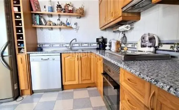 3-bedroom Terraced House In L’alfas Del Pi, Spain (140 M²)