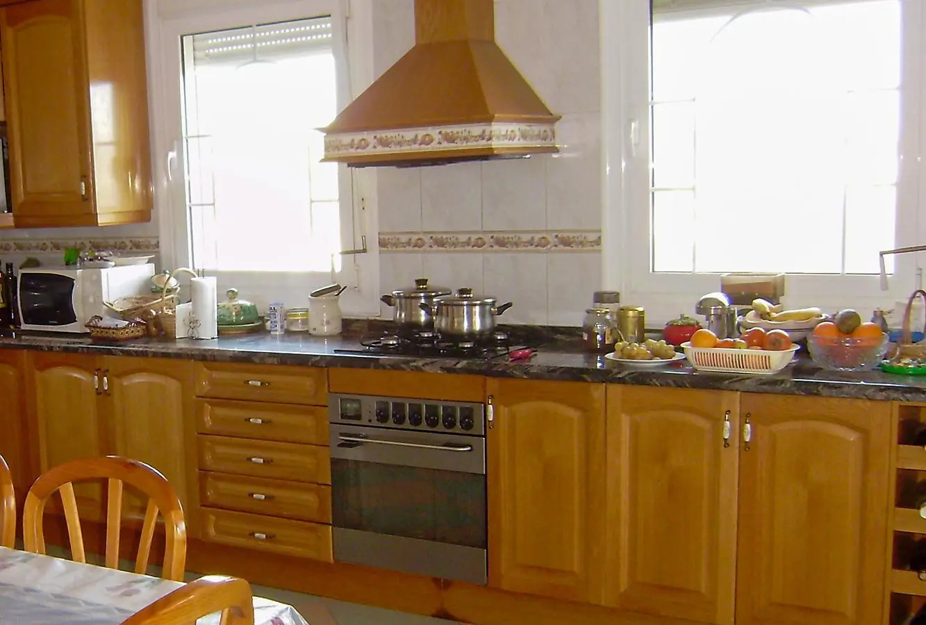 7-bedroom Villa In Benidorm, Spain (926 M²)