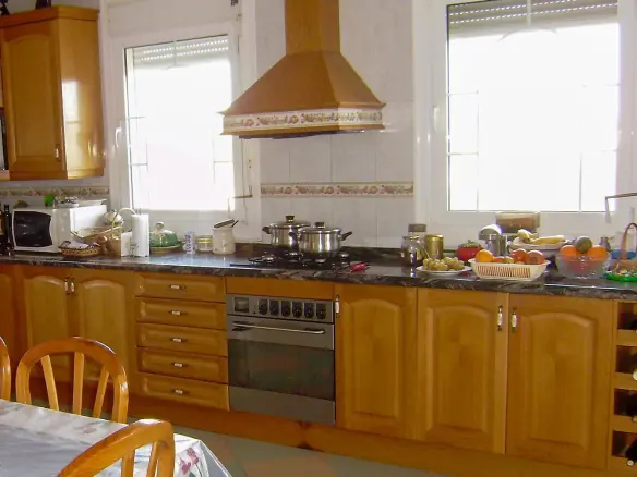 7-bedroom Villa In Benidorm, Spain (926 M²)