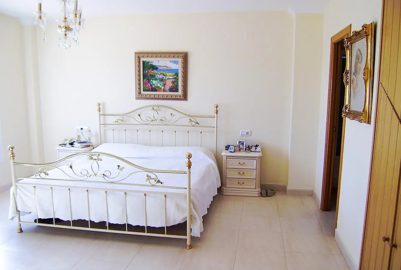 7-bedroom Villa In Benidorm, Spain (926 M²)