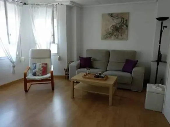 3-bedroom Flat In Elche, Spain (86 M²)