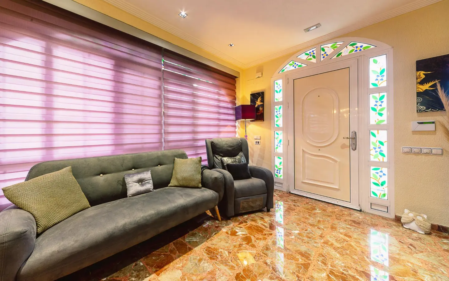 5-bedroom Villa In Elda, Spain (666 M²)