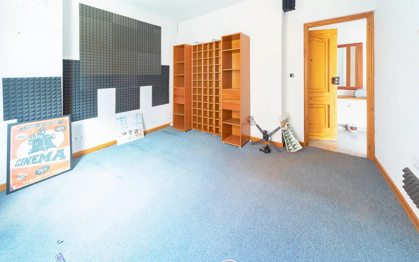 21-bedroom Building In Mula, Spain (930 M²)