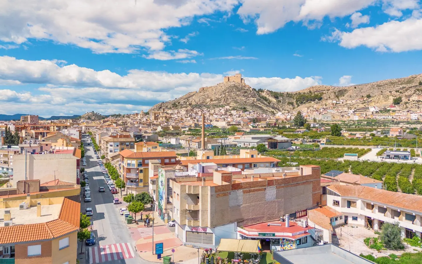 21-bedroom Building In Mula, Spain (930 M²)