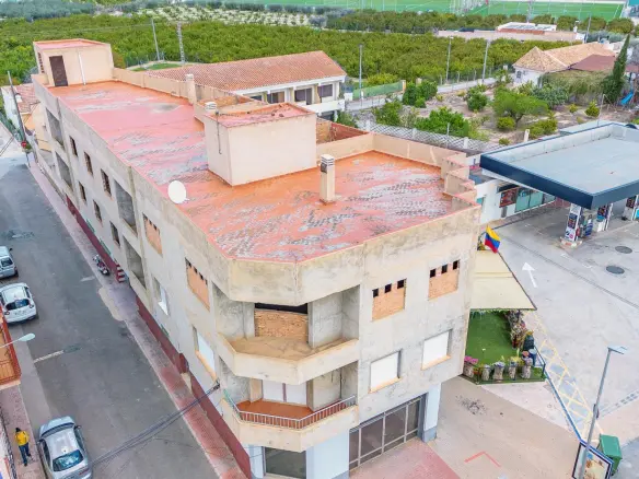 21-bedroom Building In Mula, Spain (930 M²)