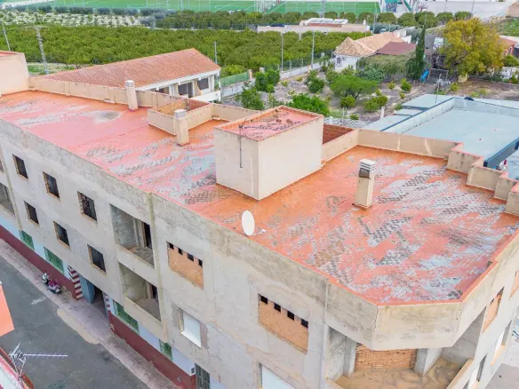 21-bedroom Building In Mula, Spain (930 M²)