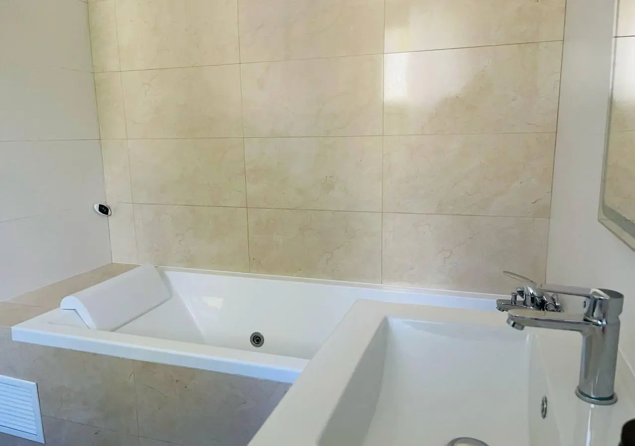 4-bedroom House In Finestrat, Spain (195 M²)