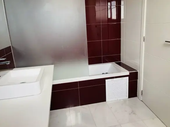 4-bedroom House In Finestrat, Spain (195 M²)