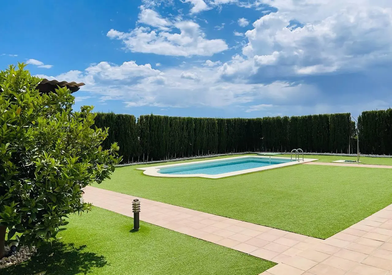 4-bedroom House In Finestrat, Spain (195 M²)