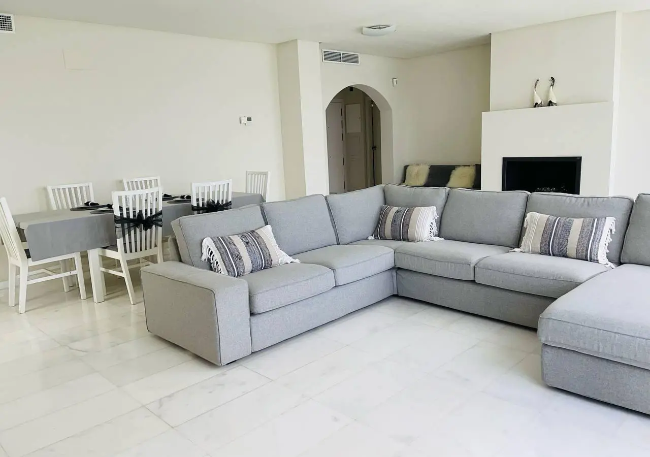 4-bedroom House In Finestrat, Spain (195 M²)