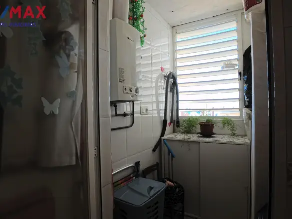 2-bedroom Flat In Benidorm, Spain (84 M²)