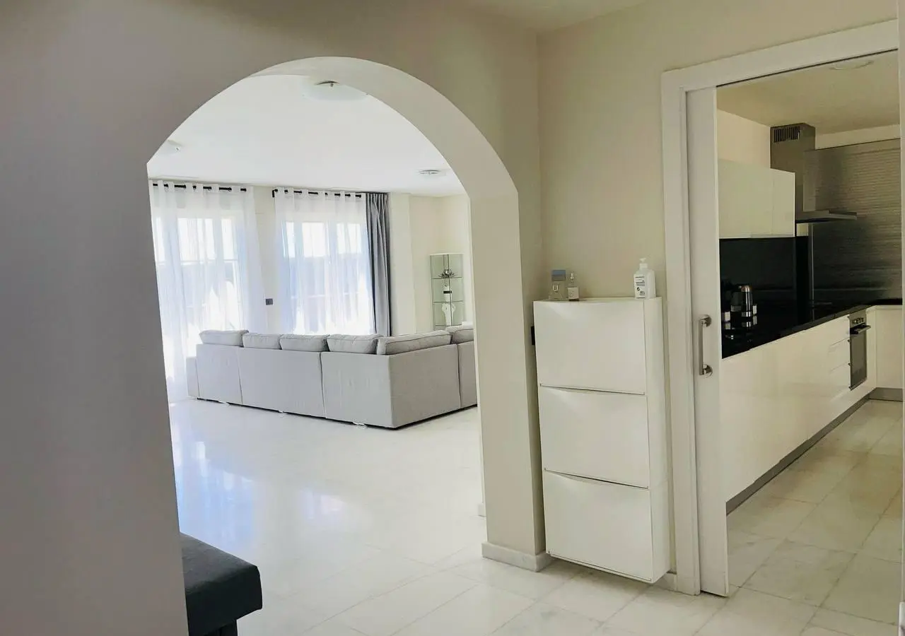 4-bedroom House In Finestrat, Spain (195 M²)
