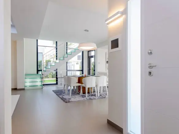 3-bedroom Villa In Orihuela Costa, Spain (319 M²)