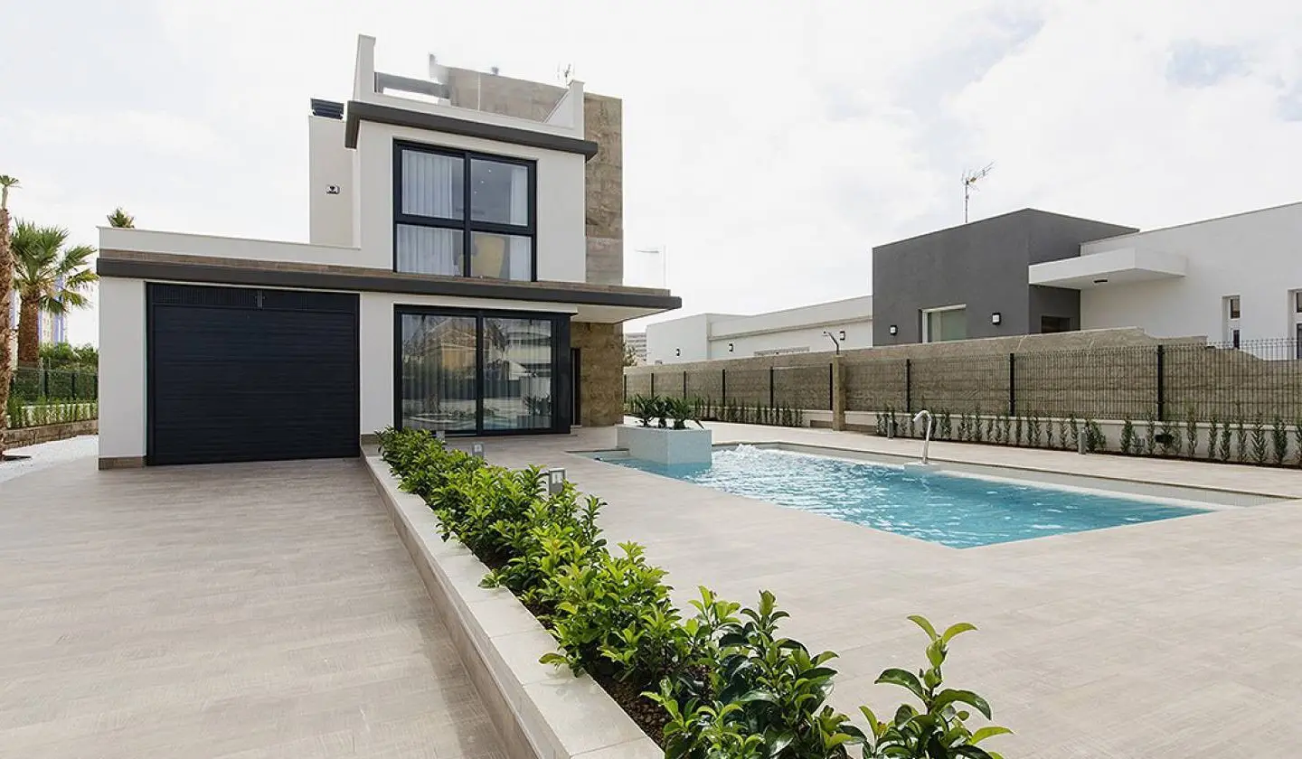 4-bedroom Villa In Orihuela Costa, Spain (239 M²)