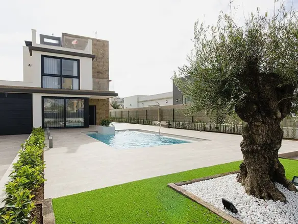 4-bedroom Villa In Orihuela Costa, Spain (239 M²)