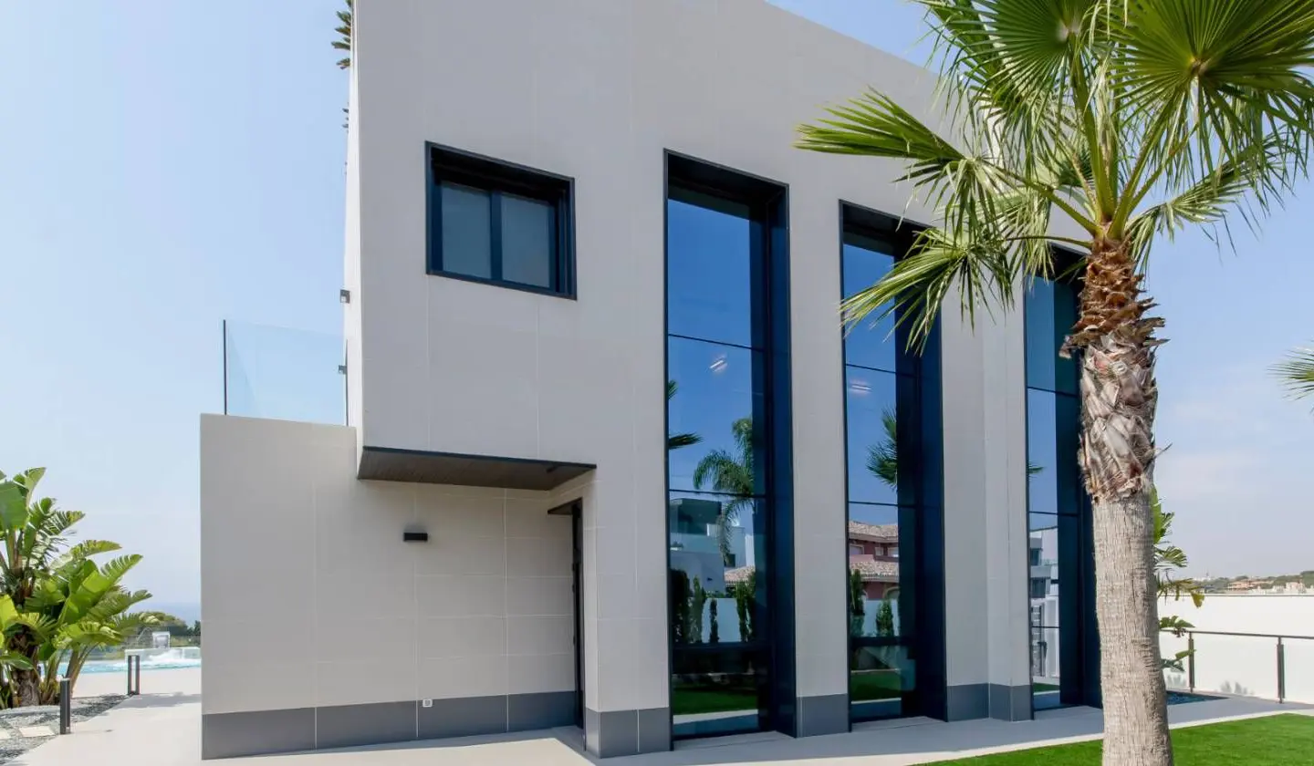 3-bedroom Villa In Orihuela Costa, Spain (319 M²)
