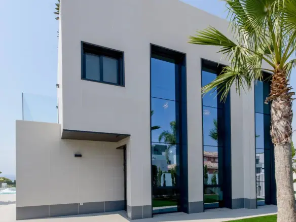 3-bedroom Villa In Orihuela Costa, Spain (319 M²)