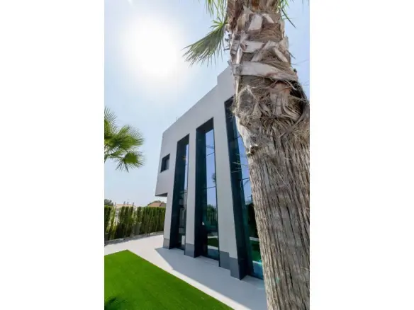3-bedroom Villa In Orihuela Costa, Spain (319 M²)