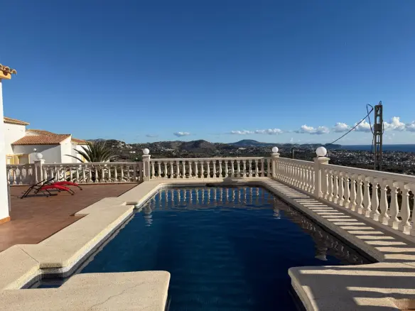 4-bedroom Villa In Calpe, Spain (233 M²)
