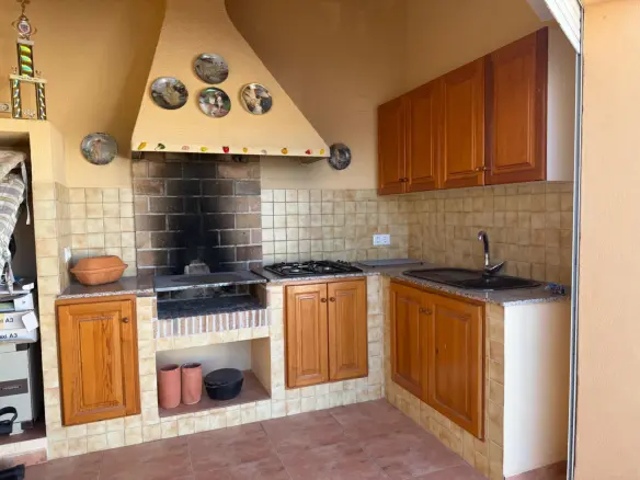 4-bedroom Villa In Calpe, Spain (233 M²)
