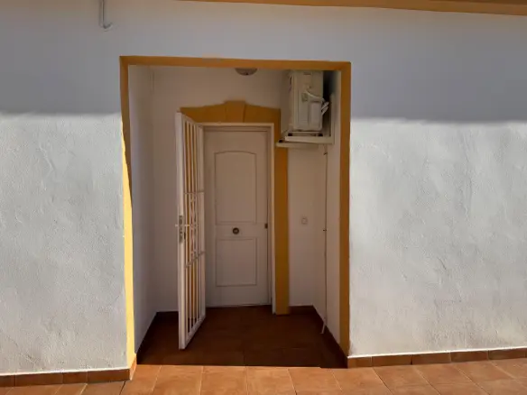 4-bedroom Villa In Calpe, Spain (233 M²)