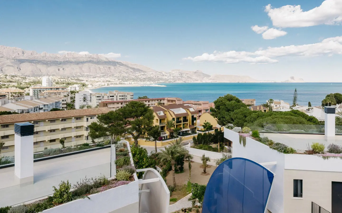 3-bedroom Apartment In Alfaz Del Pi, Spain (105 M²)