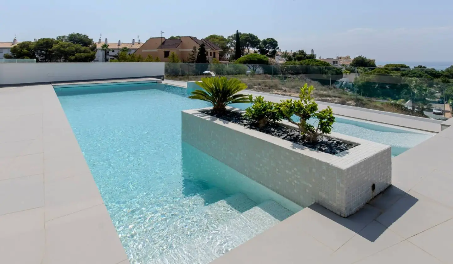 3-bedroom Villa In Orihuela Costa, Spain (319 M²)