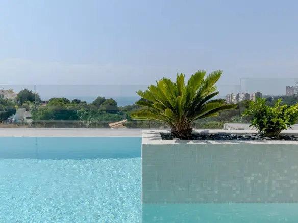 3-bedroom Villa In Orihuela Costa, Spain (319 M²)