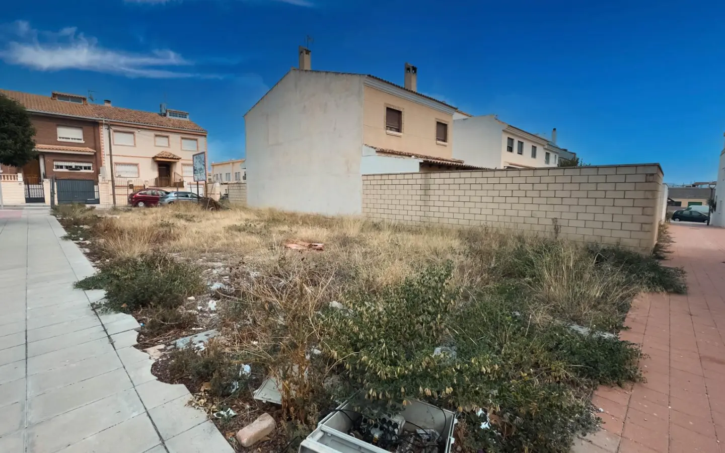 Land In Elda, Spain (240 M² Plot)
