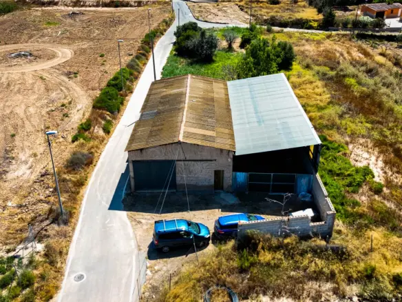 3-bedroom Industrial Unit In Murcia, Spain (197 M²)